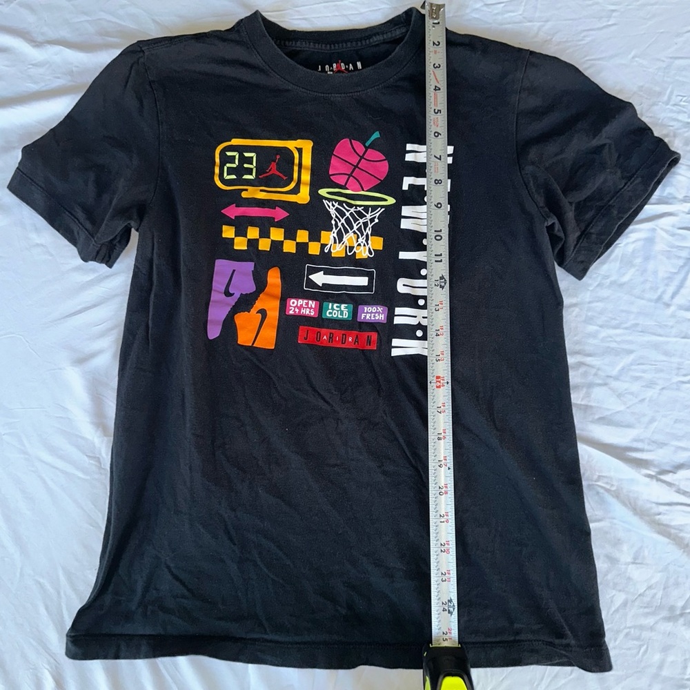 Nike Air Jordan New York Graphics T-Shirt Men’s Small